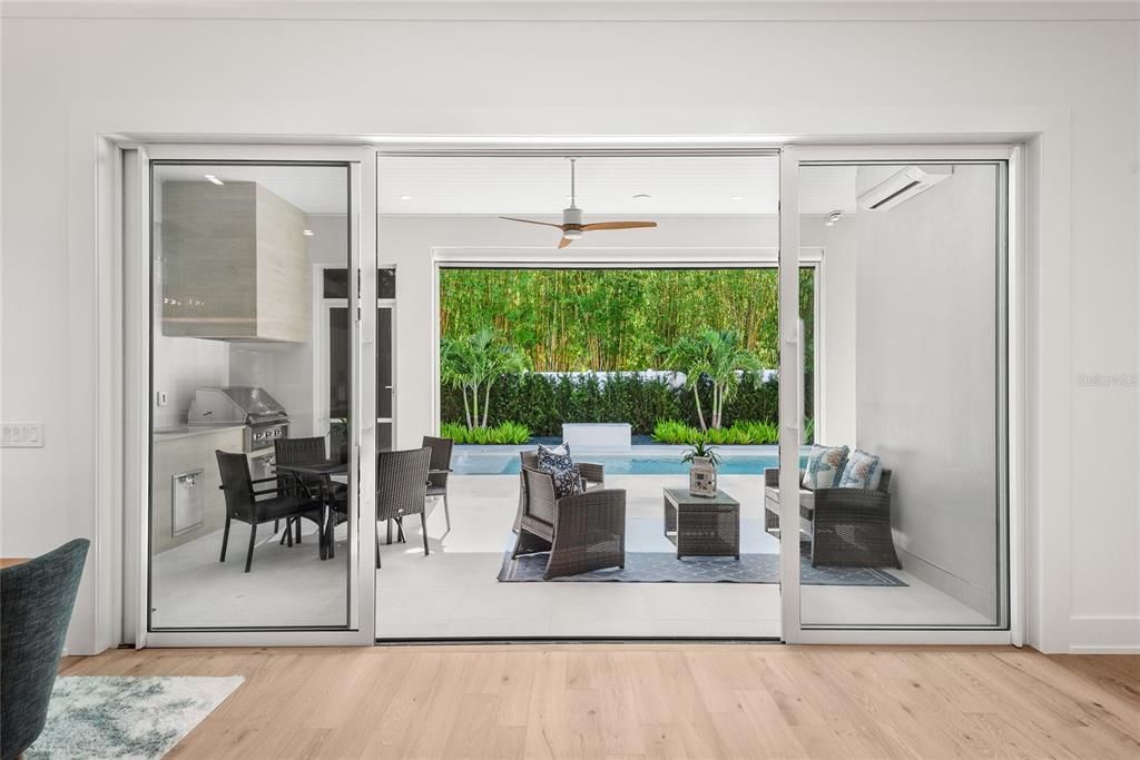 For Sale: $3,825,000 (5 beds, 5 baths, 4055 Square Feet)