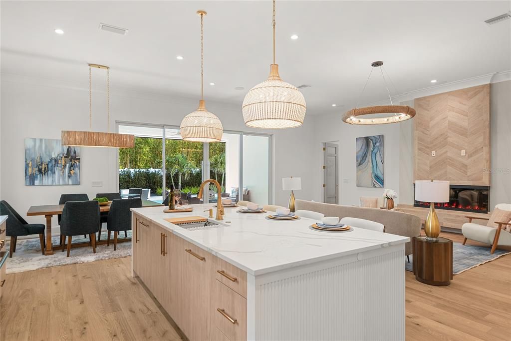 For Sale: $3,825,000 (5 beds, 5 baths, 4055 Square Feet)