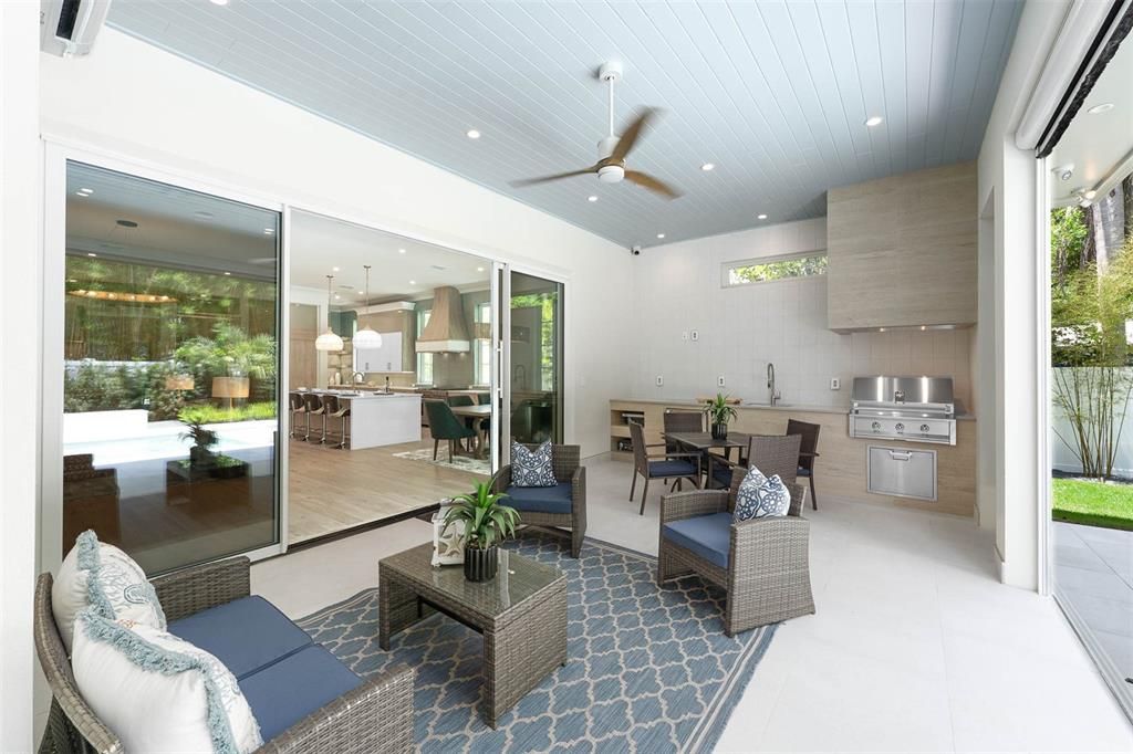 For Sale: $3,825,000 (5 beds, 5 baths, 4055 Square Feet)