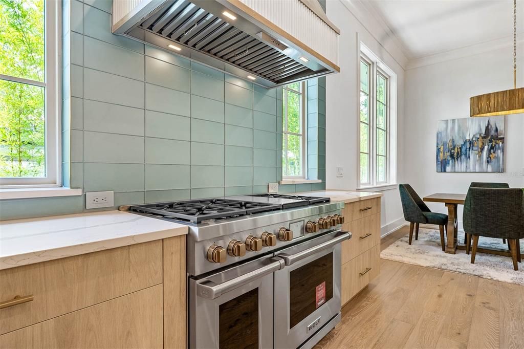 For Sale: $3,825,000 (5 beds, 5 baths, 4055 Square Feet)