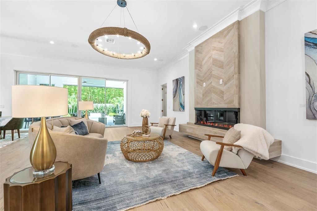 For Sale: $3,825,000 (5 beds, 5 baths, 4055 Square Feet)