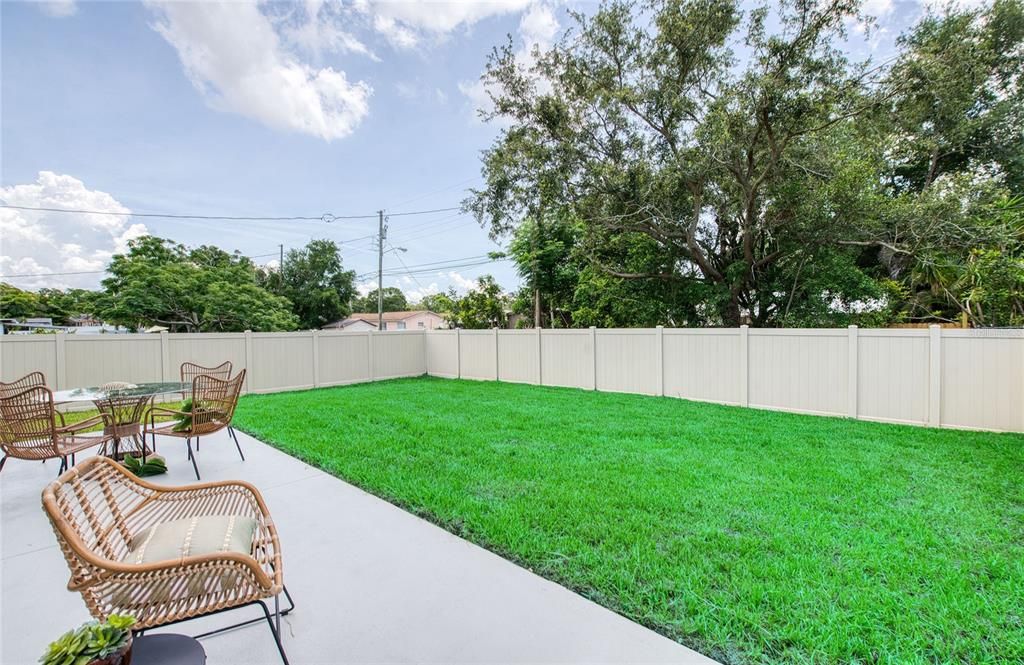 На продажу: $639,000 (4 спален, 2 ванн, 2000 Квадратных фут)