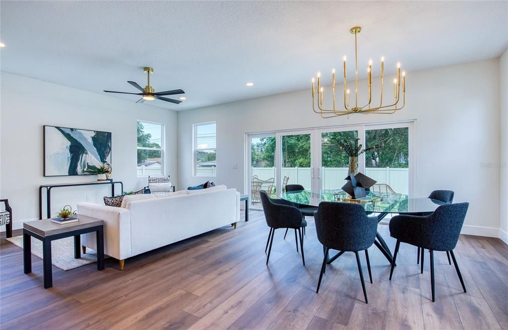 На продажу: $639,000 (4 спален, 2 ванн, 2000 Квадратных фут)