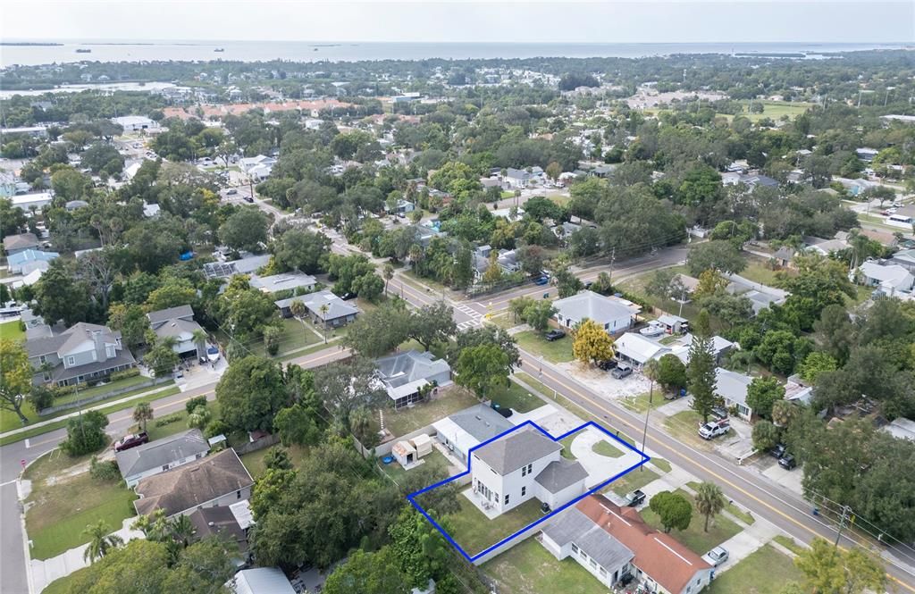 На продажу: $639,000 (4 спален, 2 ванн, 2000 Квадратных фут)