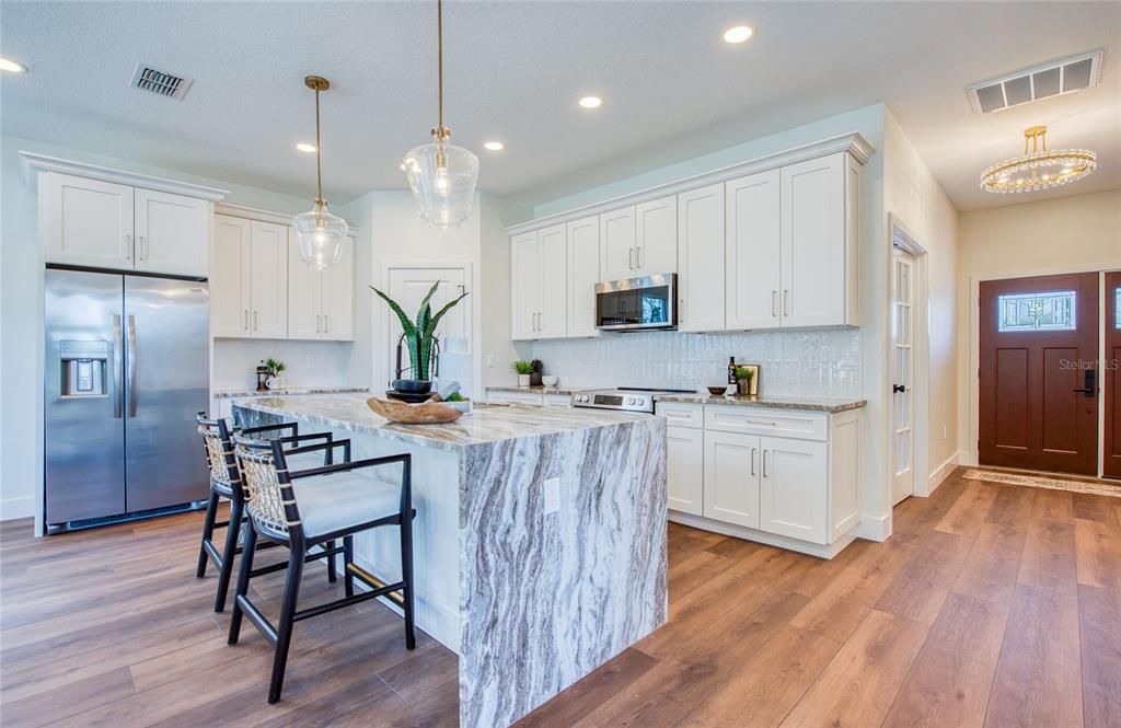 На продажу: $639,000 (4 спален, 2 ванн, 2000 Квадратных фут)