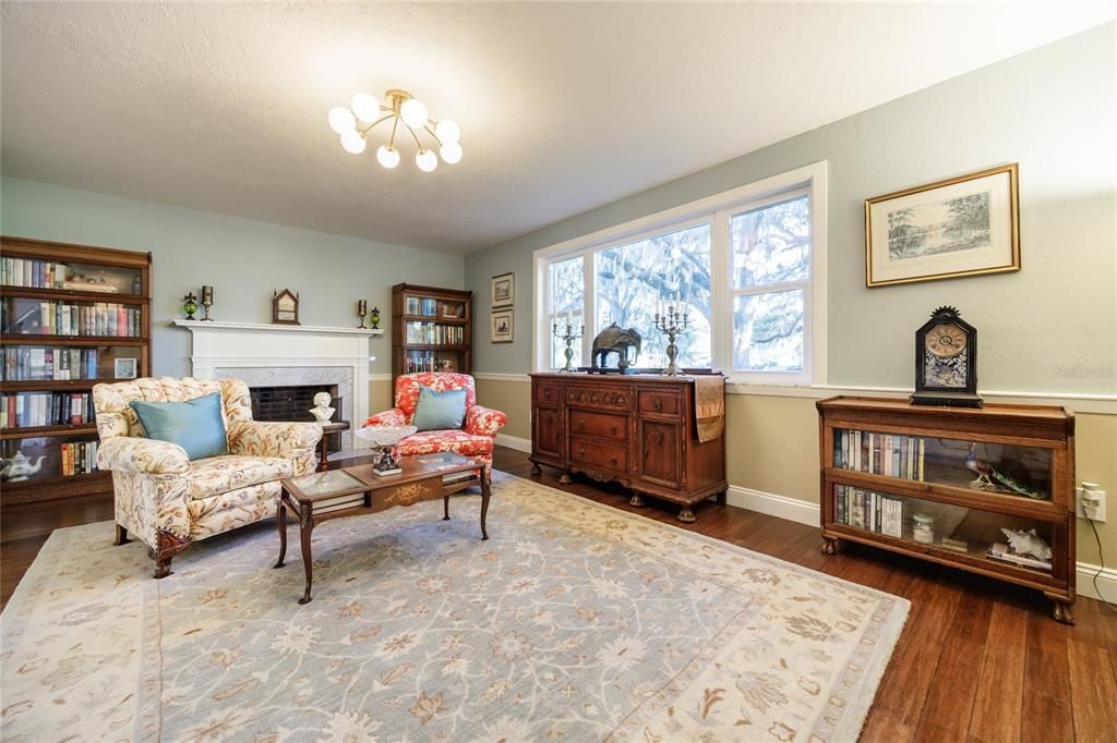 For Sale: $799,000 (5 beds, 3 baths, 3437 Square Feet)