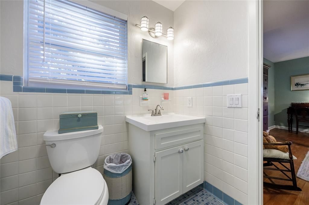 For Sale: $799,000 (5 beds, 3 baths, 3437 Square Feet)