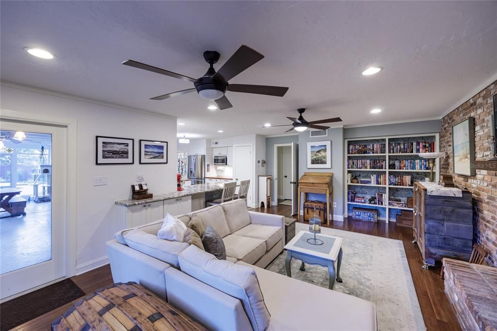 For Sale: $799,000 (5 beds, 3 baths, 3437 Square Feet)