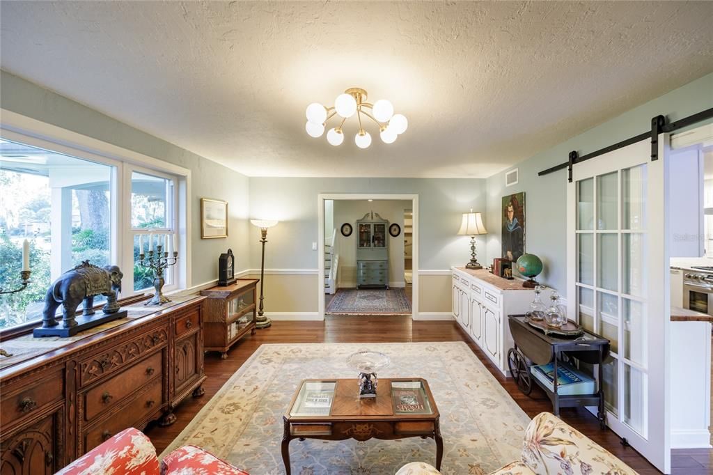 For Sale: $799,000 (5 beds, 3 baths, 3437 Square Feet)