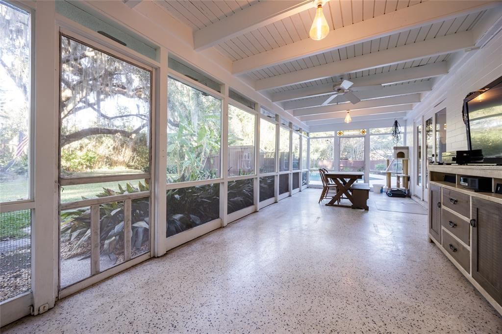 For Sale: $799,000 (5 beds, 3 baths, 3437 Square Feet)