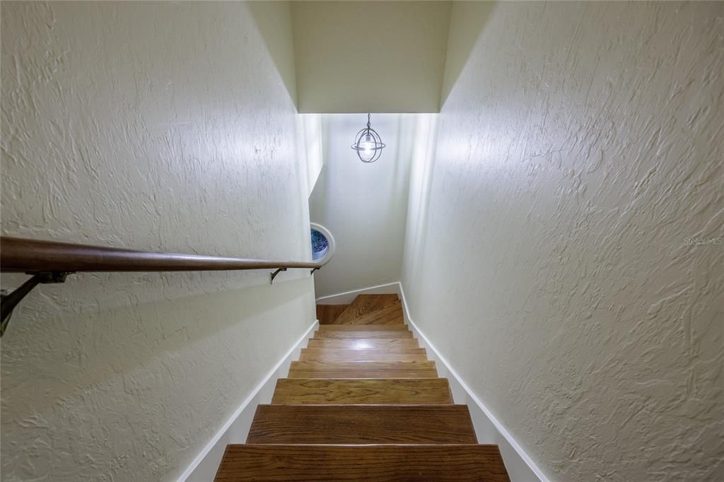 For Sale: $799,000 (5 beds, 3 baths, 3437 Square Feet)