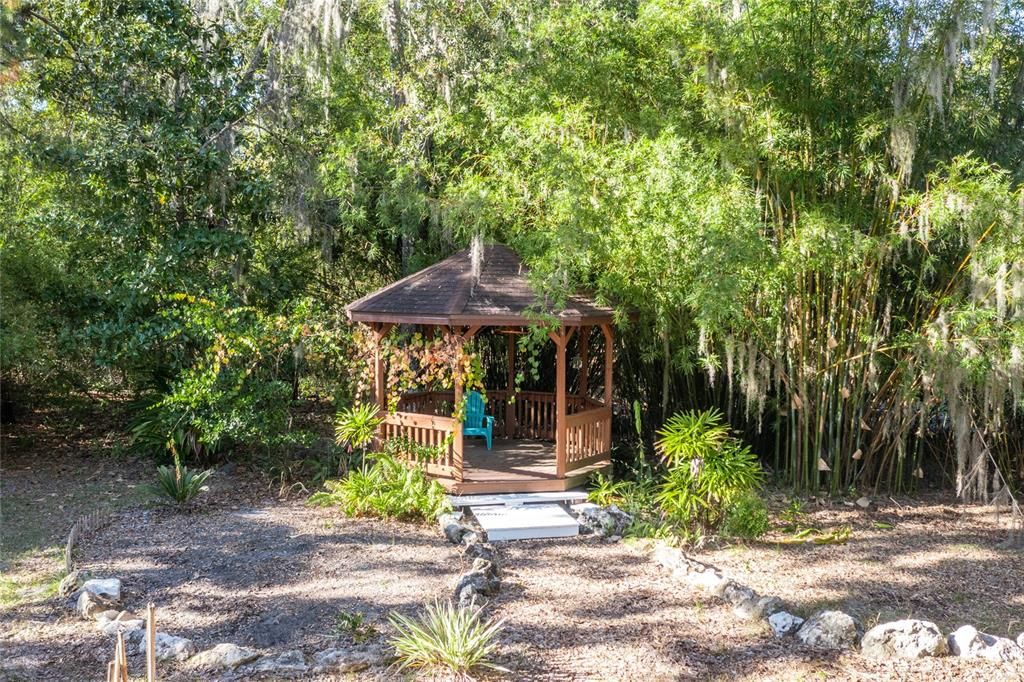 For Sale: $799,000 (5 beds, 3 baths, 3437 Square Feet)