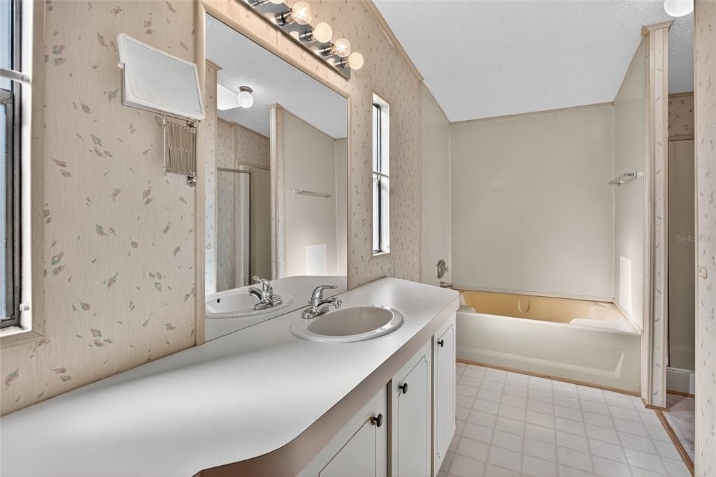 En Venta: $159,900 (3 camas, 2 baños, 1344 Pies cuadrados)