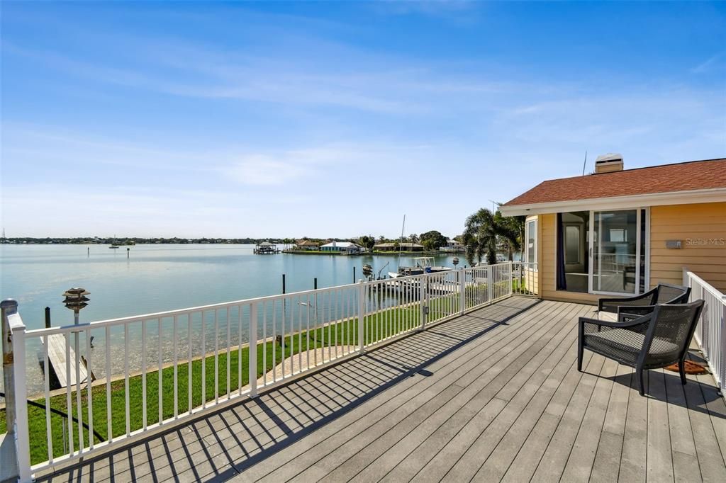 На продажу: $1,950,000 (5 спален, 4 ванн, 4138 Квадратных фут)