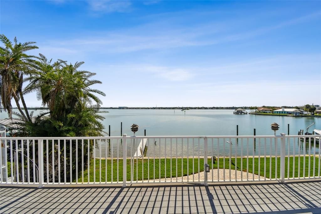 На продажу: $1,950,000 (5 спален, 4 ванн, 4138 Квадратных фут)