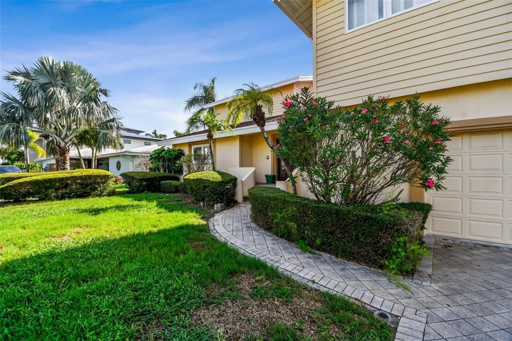 На продажу: $1,950,000 (5 спален, 4 ванн, 4138 Квадратных фут)