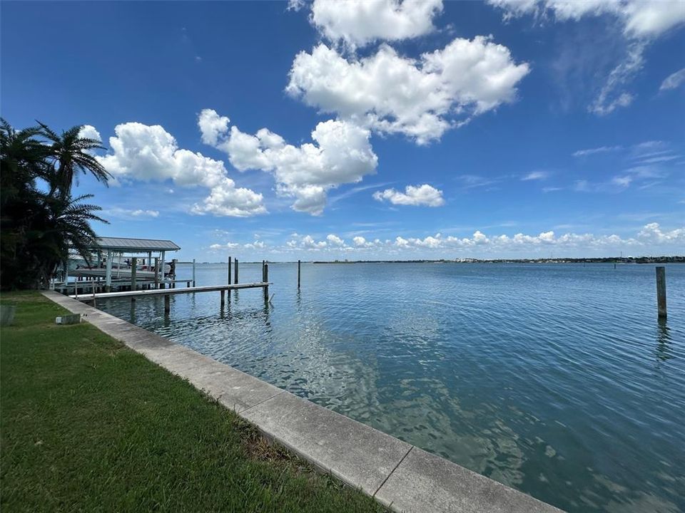 На продажу: $1,950,000 (5 спален, 4 ванн, 4138 Квадратных фут)