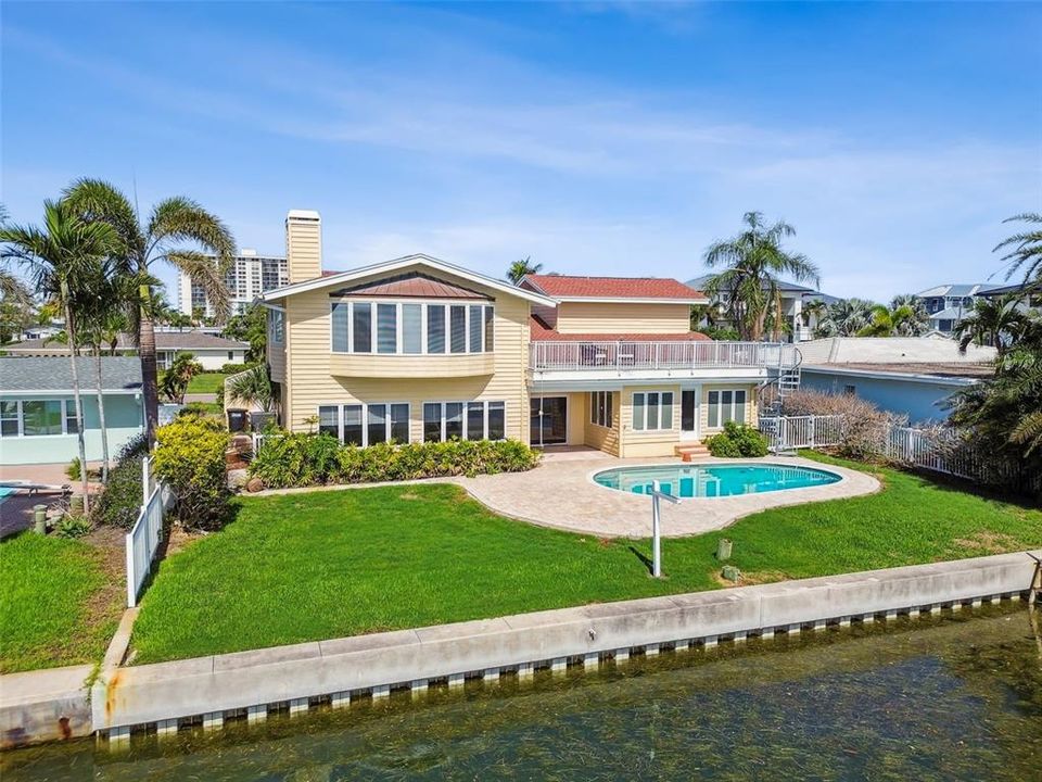 На продажу: $1,950,000 (5 спален, 4 ванн, 4138 Квадратных фут)