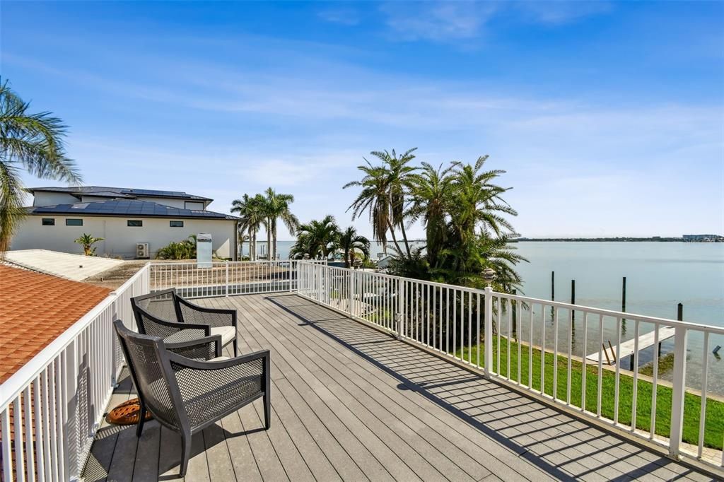 На продажу: $1,950,000 (5 спален, 4 ванн, 4138 Квадратных фут)