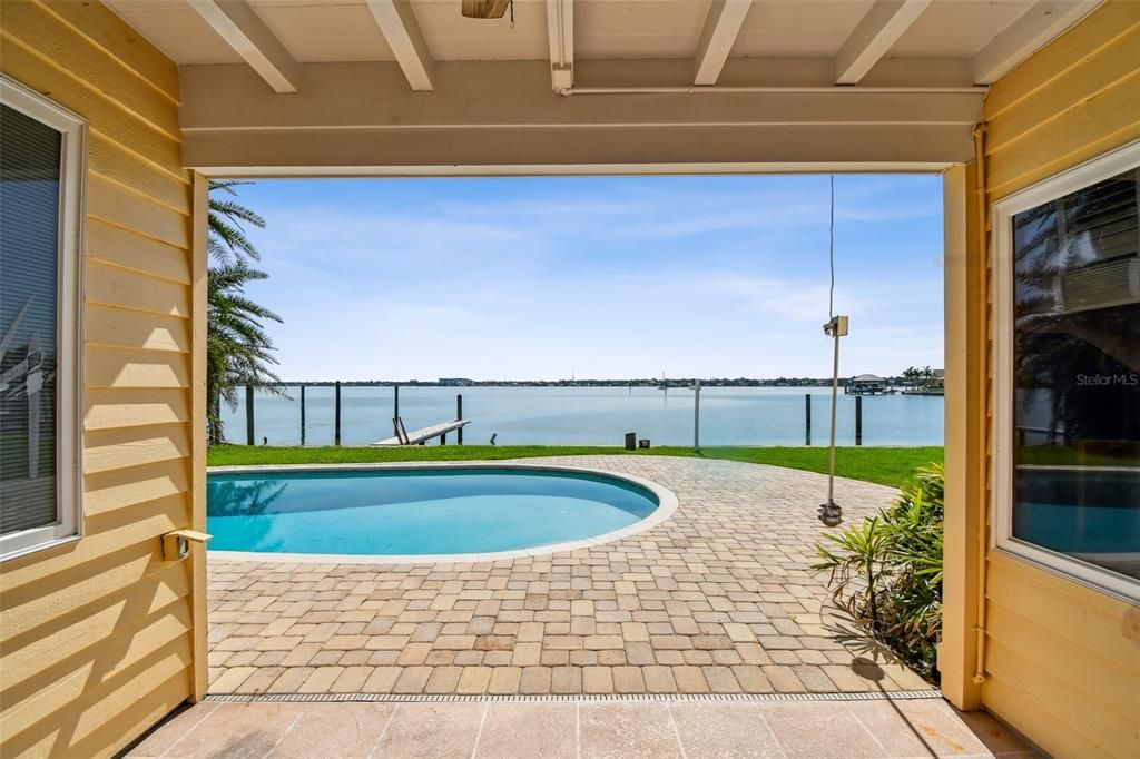 На продажу: $1,950,000 (5 спален, 4 ванн, 4138 Квадратных фут)