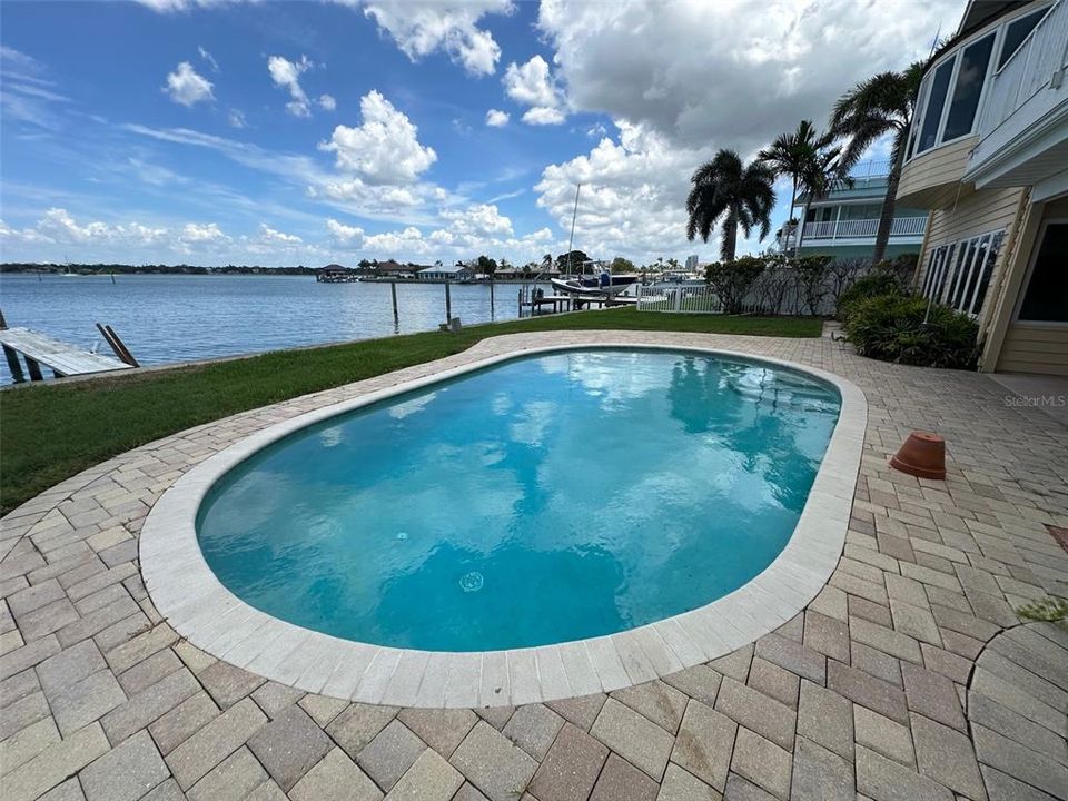 На продажу: $1,950,000 (5 спален, 4 ванн, 4138 Квадратных фут)