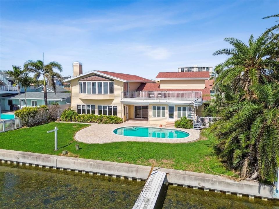 На продажу: $1,950,000 (5 спален, 4 ванн, 4138 Квадратных фут)