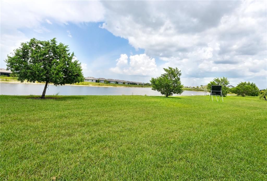 Active With Contract: $450,000 (3 beds, 3 baths, 2032 Square Feet)