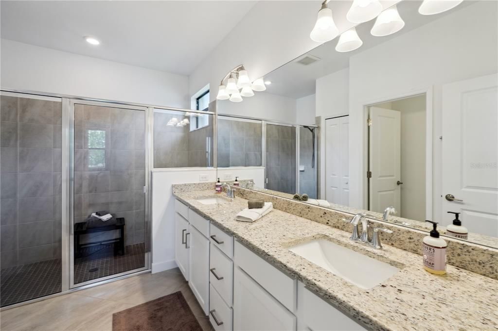 Active With Contract: $450,000 (3 beds, 3 baths, 2032 Square Feet)