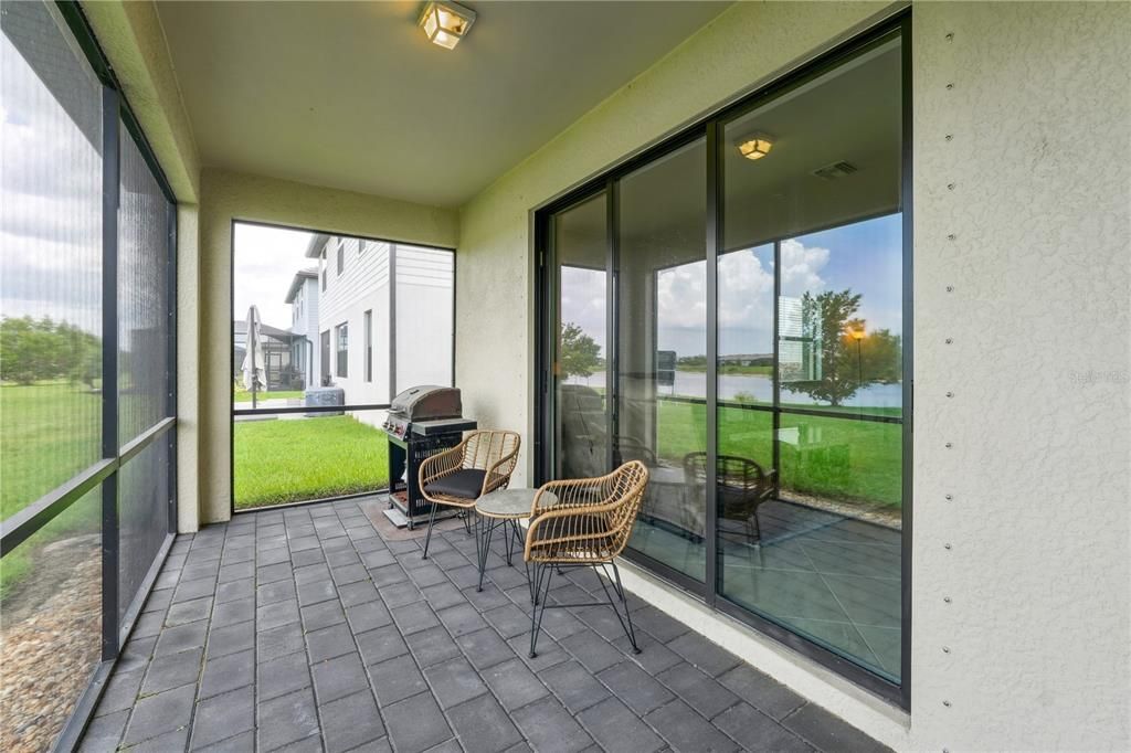 Active With Contract: $450,000 (3 beds, 3 baths, 2032 Square Feet)