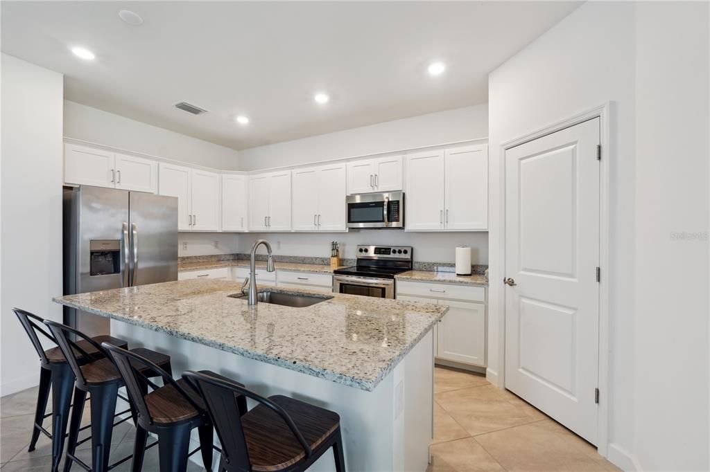 Active With Contract: $450,000 (3 beds, 3 baths, 2032 Square Feet)
