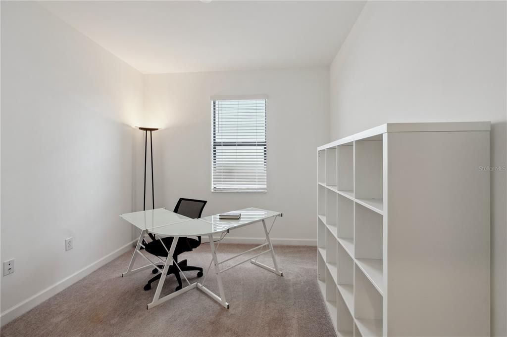 Active With Contract: $450,000 (3 beds, 3 baths, 2032 Square Feet)