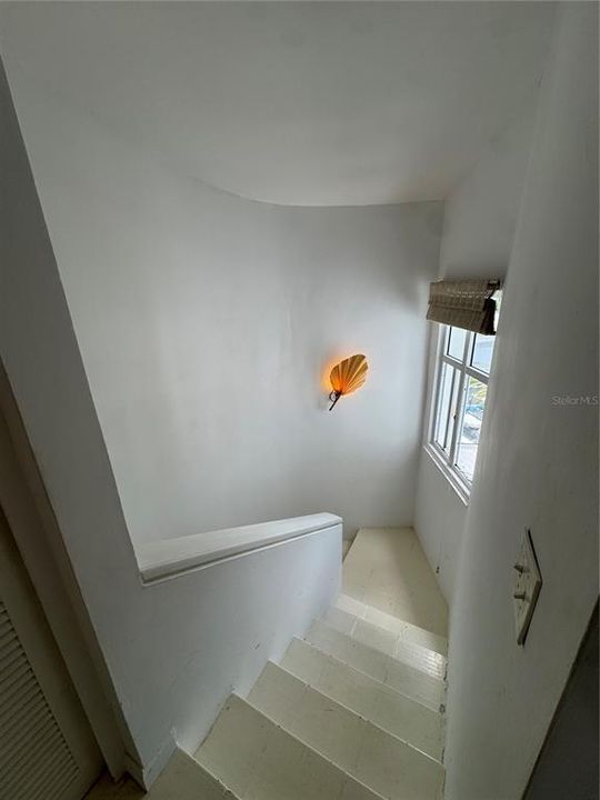 На продажу: $635,000 (3 спален, 3 ванн, 1913 Квадратных фут)