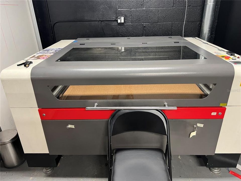 待售: $1,400,000 (0 贝兹, 0 浴室, 2296 平方英尺)