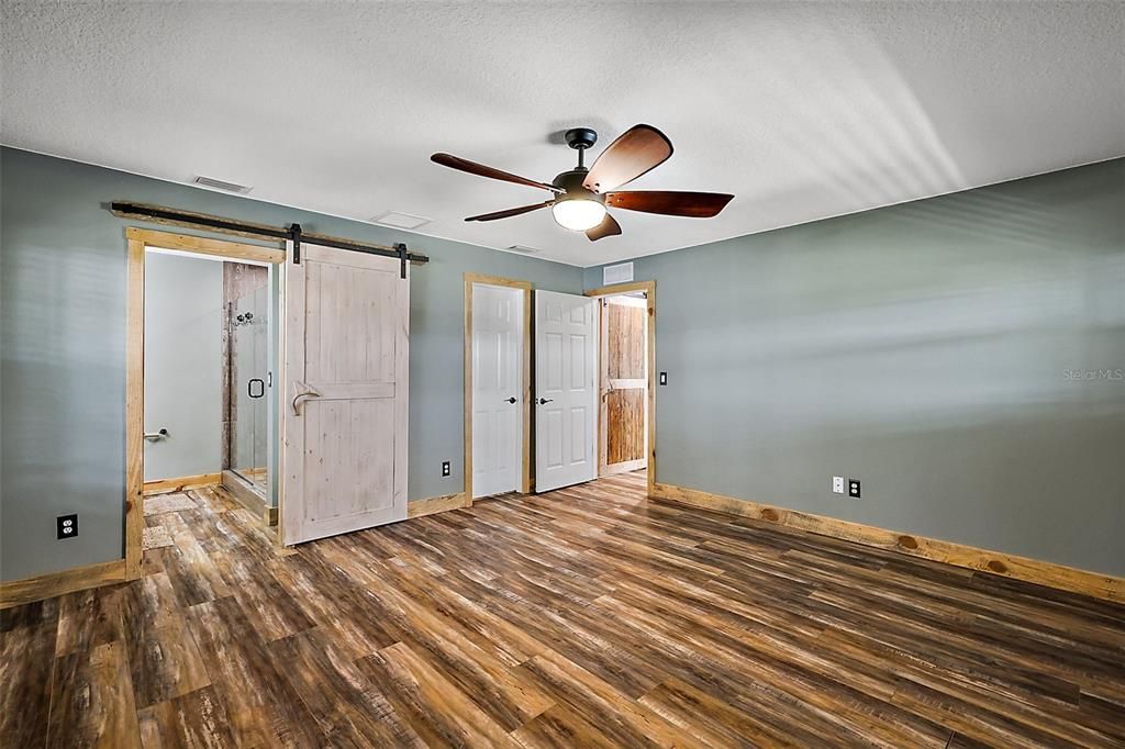 На продажу: $679,000 (3 спален, 2 ванн, 1588 Квадратных фут)