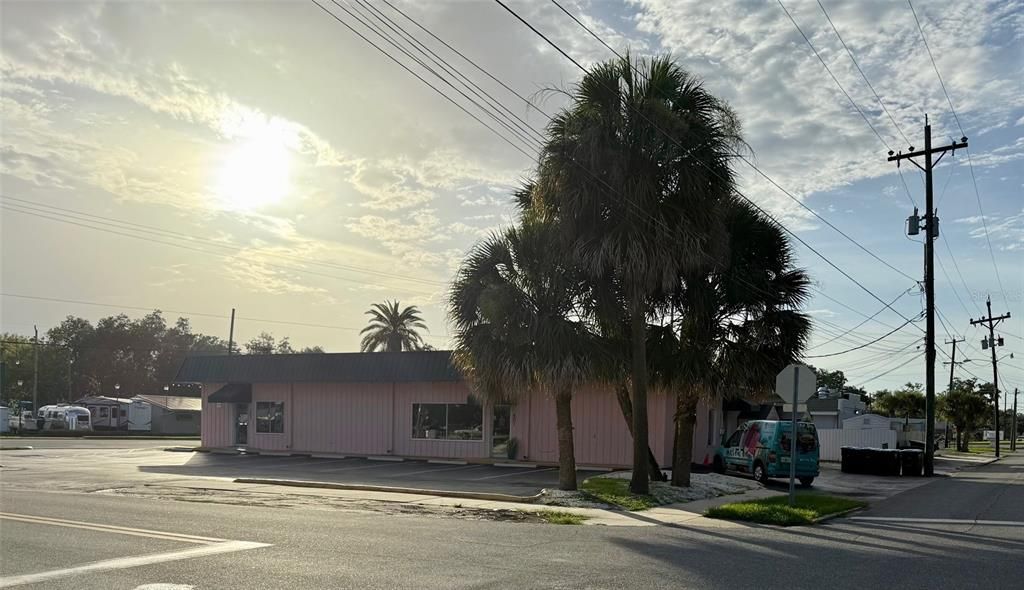 待售: $1,290,000 (0 贝兹, 0 浴室, 3160 平方英尺)