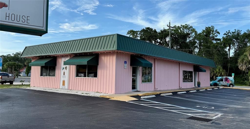 待售: $1,290,000 (0 贝兹, 0 浴室, 3160 平方英尺)