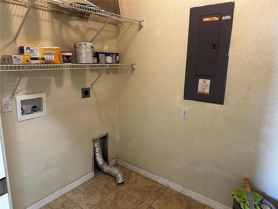 En Renta: $1,525 (3 camas, 2 baños, 1248 Pies cuadrados)