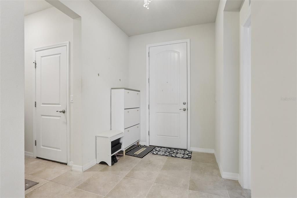 待售: $364,900 (4 贝兹, 2 浴室, 1832 平方英尺)