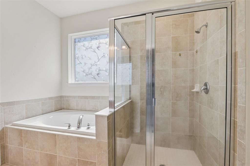 待售: $364,900 (4 贝兹, 2 浴室, 1832 平方英尺)