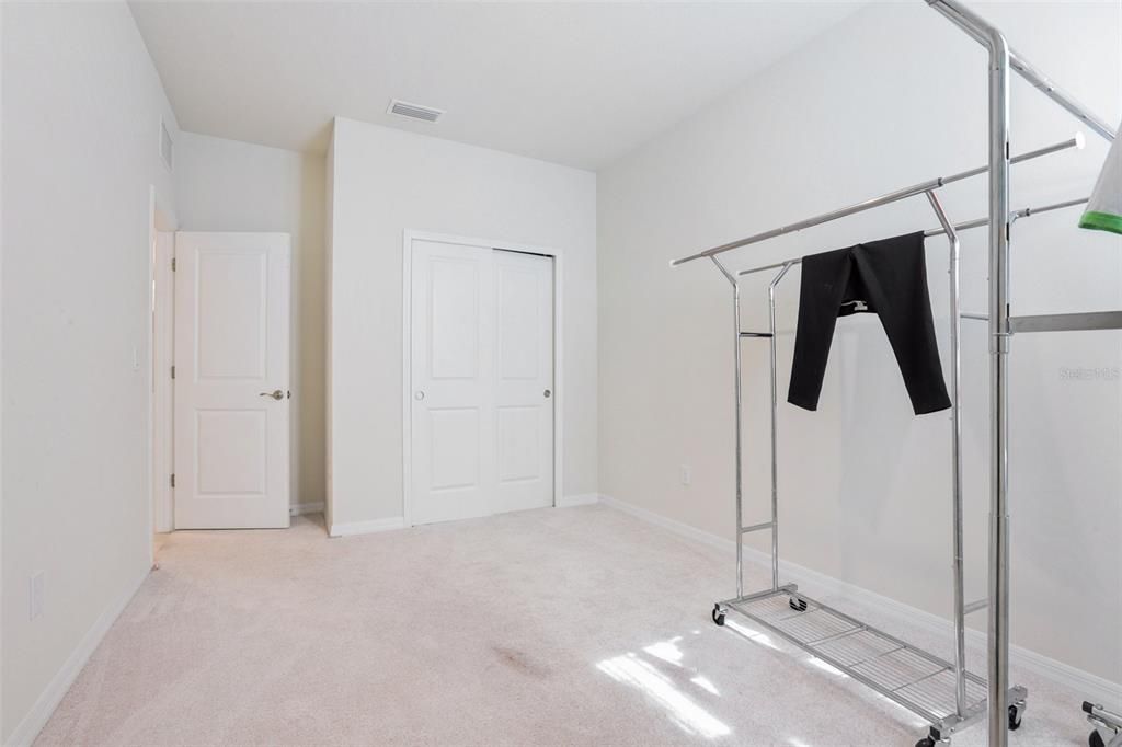 待售: $364,900 (4 贝兹, 2 浴室, 1832 平方英尺)