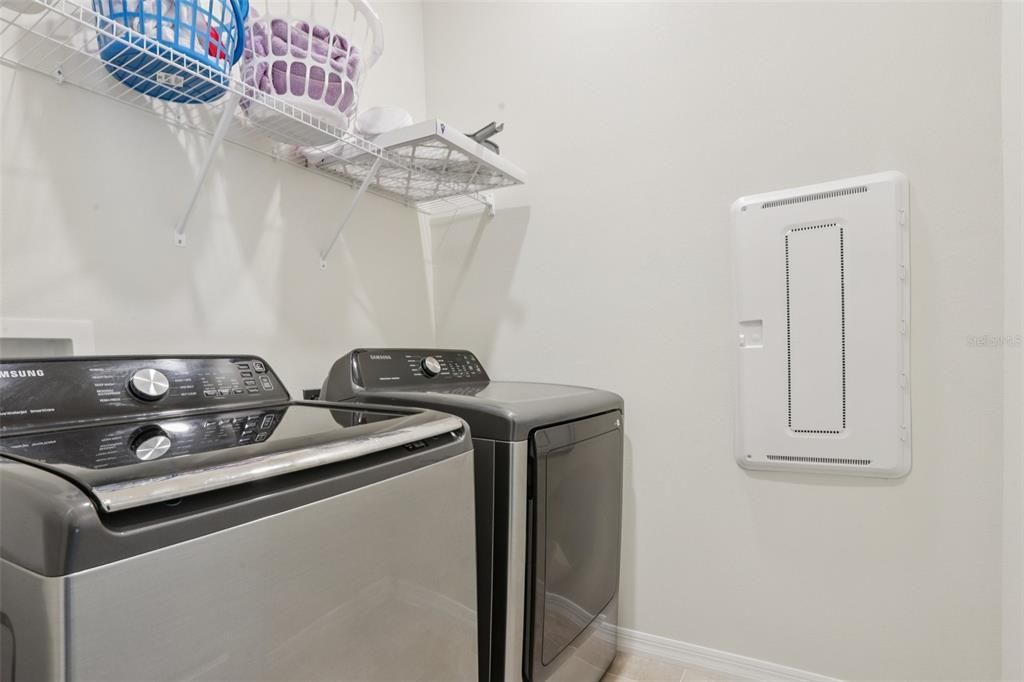 待售: $364,900 (4 贝兹, 2 浴室, 1832 平方英尺)