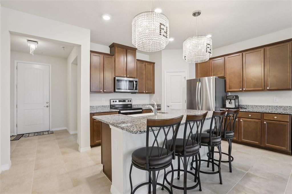 待售: $364,900 (4 贝兹, 2 浴室, 1832 平方英尺)