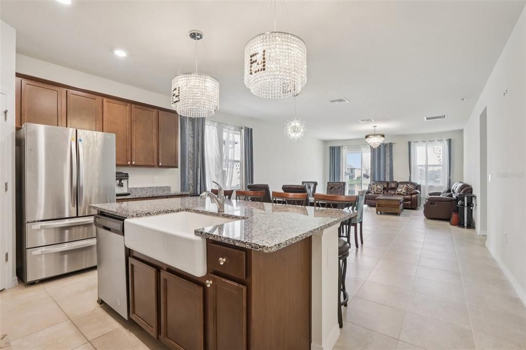 待售: $364,900 (4 贝兹, 2 浴室, 1832 平方英尺)