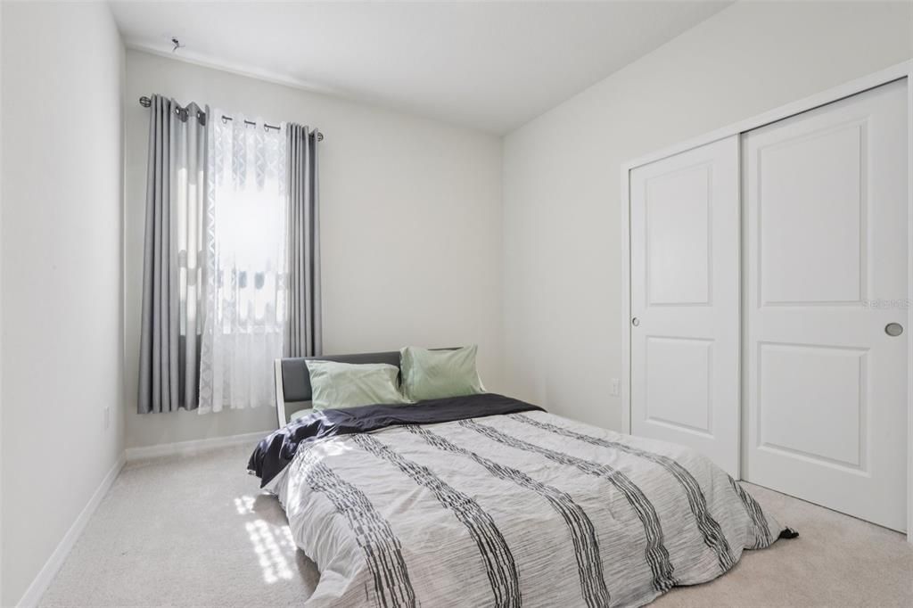 待售: $364,900 (4 贝兹, 2 浴室, 1832 平方英尺)