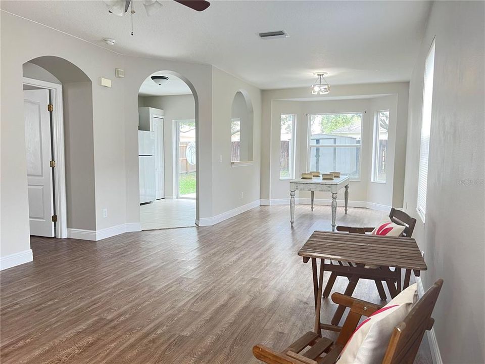 Active With Contract: $2,300 (4 beds, 2 baths, 1754 Square Feet)