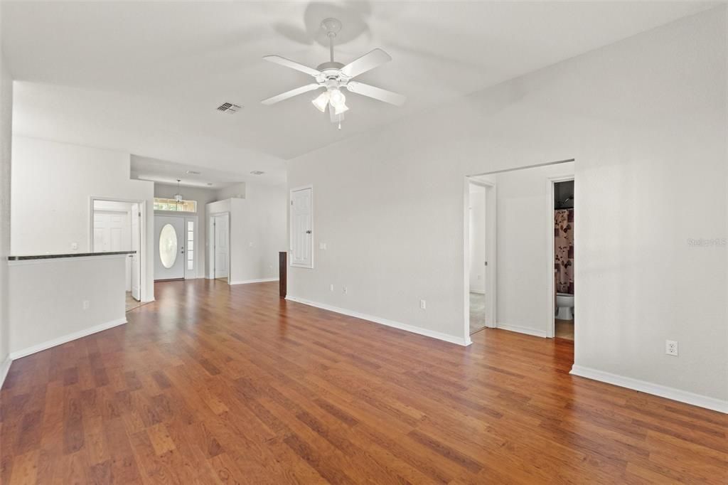 Active With Contract: $299,000 (4 beds, 2 baths, 1860 Square Feet)