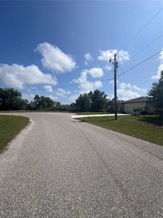 待售: $44,900 (0.19 acres)