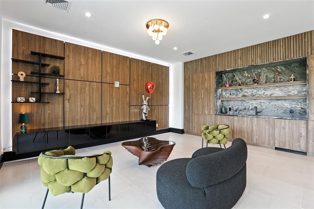 For Sale: $7,995,000 (5 beds, 6 baths, 6937 Square Feet)