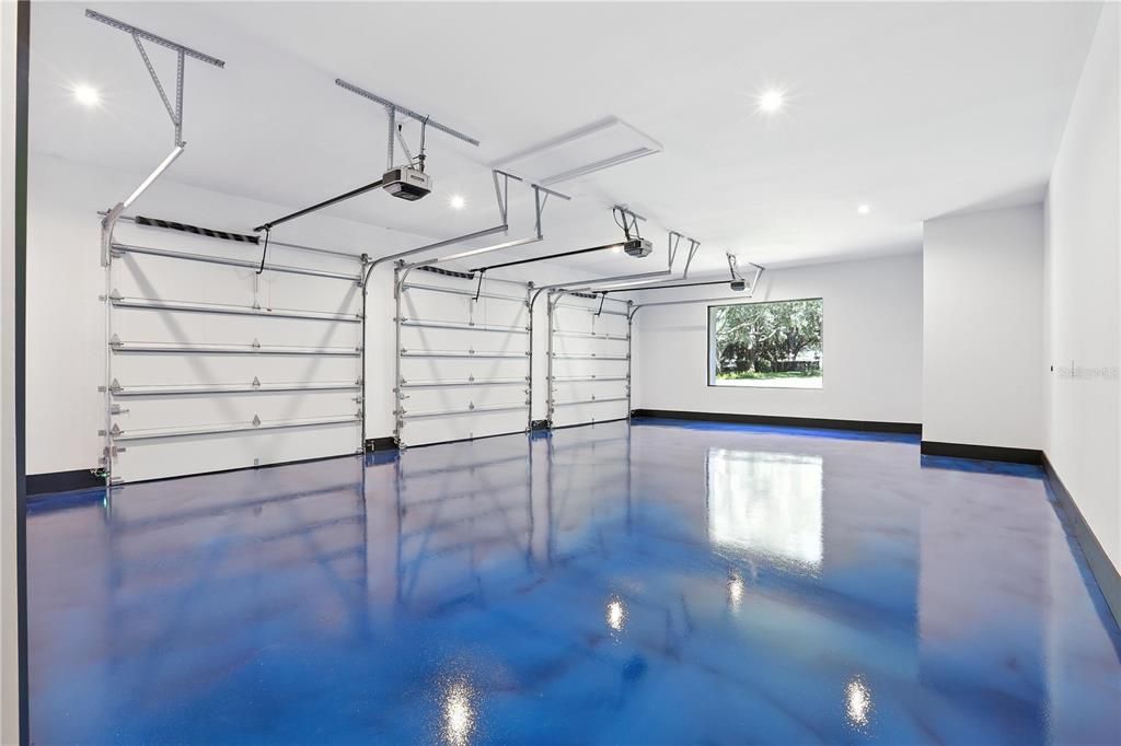 For Sale: $7,995,000 (5 beds, 6 baths, 6937 Square Feet)