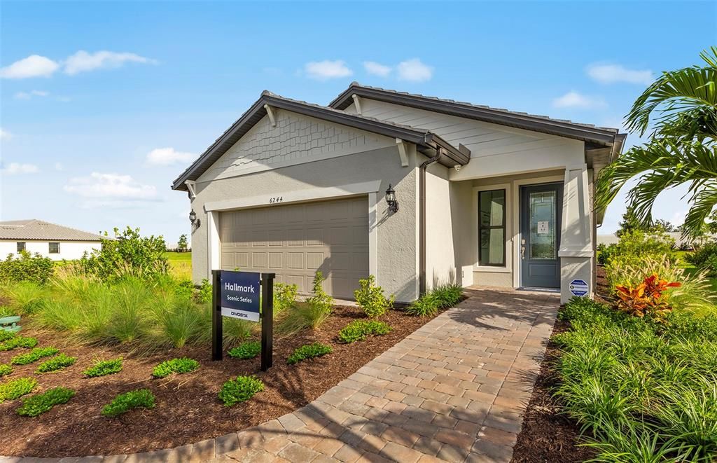 Active With Contract: $493,860 (2 beds, 2 baths, 1655 Square Feet)